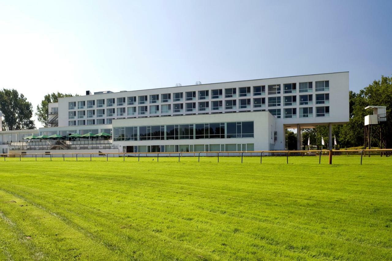 Atlantic Hotel Galopprennbahn BRE Exterior foto